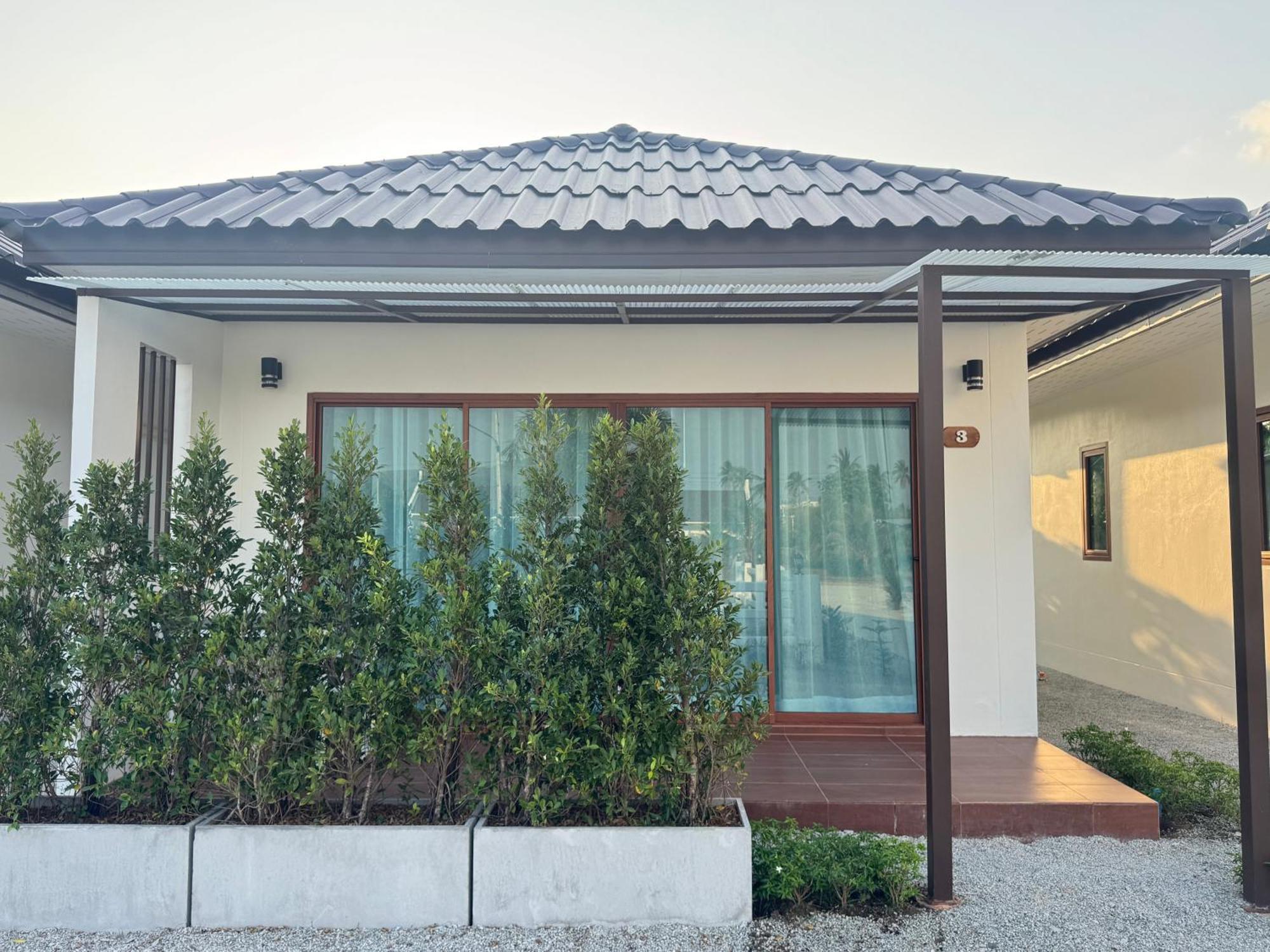Maikhao Beach Guest House Mai Khao Bagian luar foto